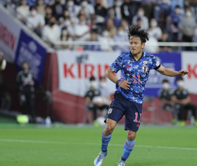 淘汰赛巅峰对决！皖南火狐队读秒绝平闽南青龙队，高尔夫赛场再起波澜；防线高度稳定的简单介绍-开云体育官网